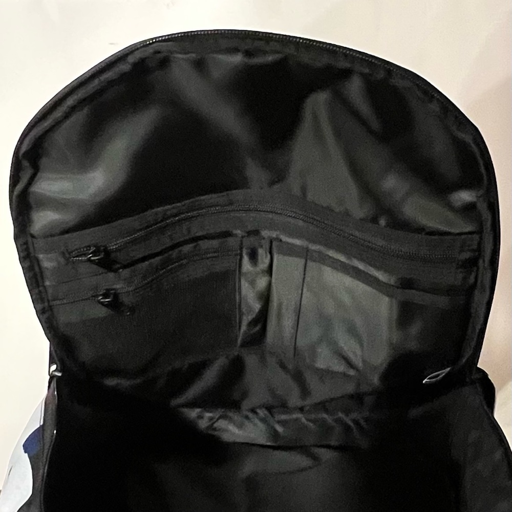 3/$30 Track Runners Backpack - Picture 3 of 4